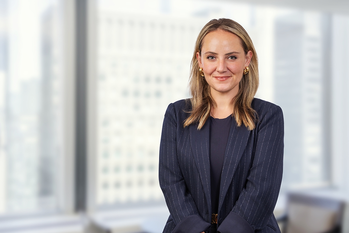 Justine L. Chilvers bio image